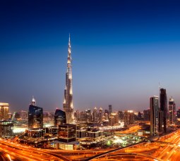 Jaki internet eSIM do Dubaju na tydzień? Porównanie, koszty i praktyczny poradnik dla turystów