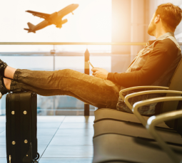 How to Activate an eSIM Right After Landing? Which Plan Gives You Instant Internet Without Waiting at the Airport?