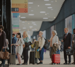 Airport Wi-Fi or eSIM? Check what’s worth it